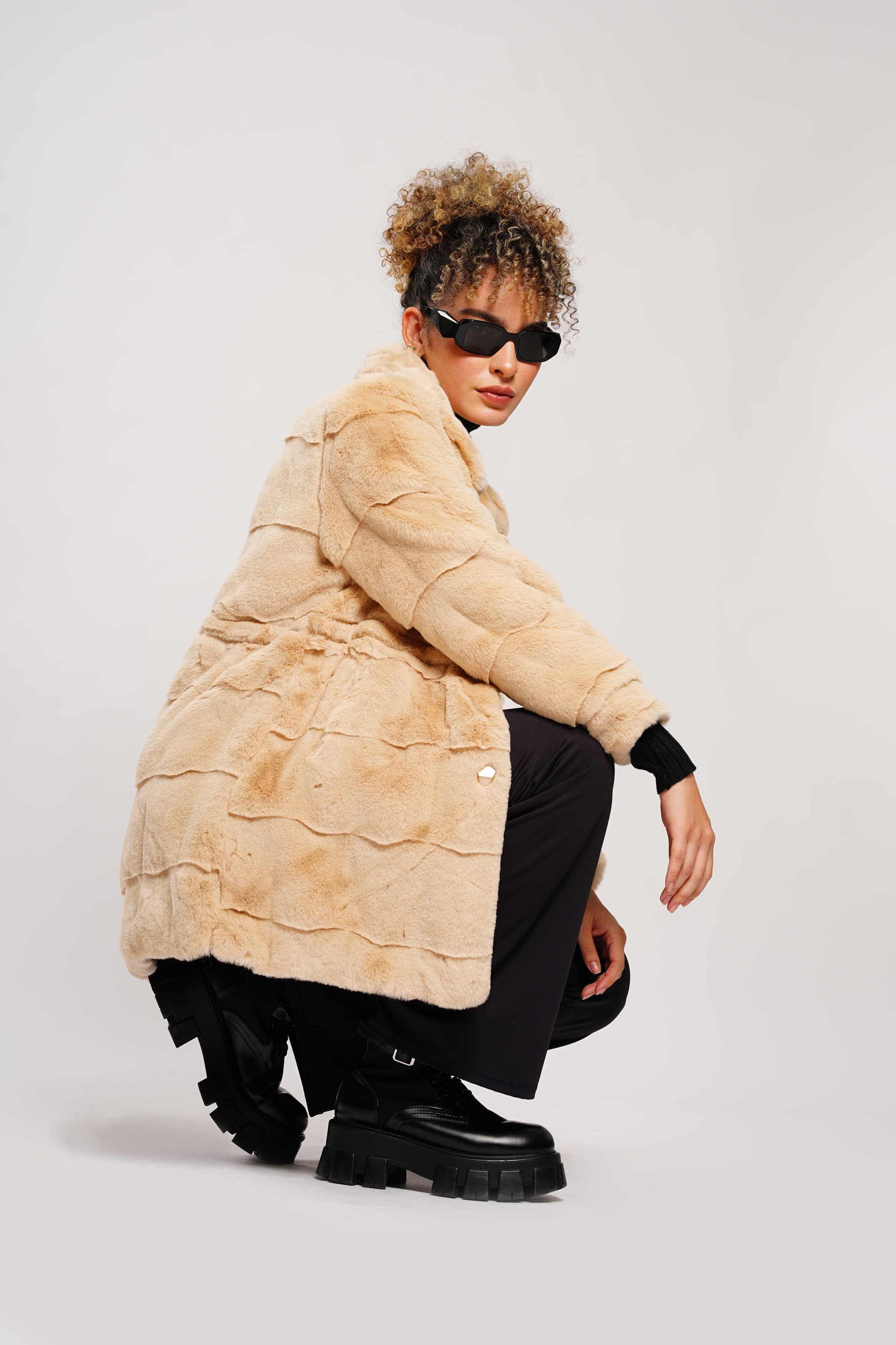 Gaban Mujer Paris Aterciopelado